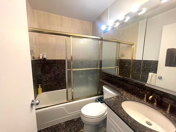 5th image of 300 Rector Pl APT 5D