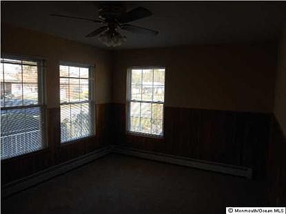5th image of 8 Olstins Ct