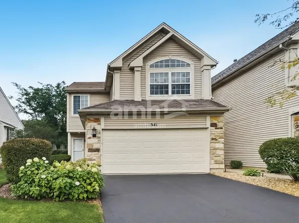 941 Viewpoint Dr, Lake In The Hills, IL 60156