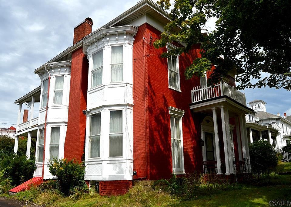 1st image of 119 Meyers Ave