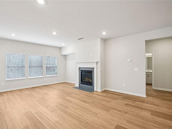 7th image of this home