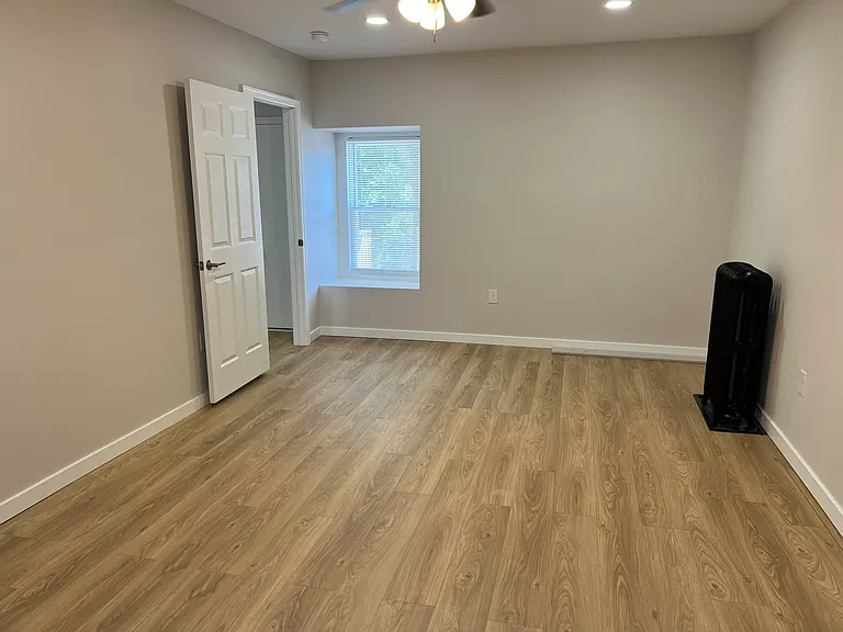 119 Harry St #3 — Photo 6