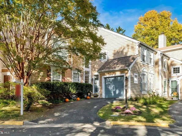 11771 Arbor Glen Way, Reston, VA 20194