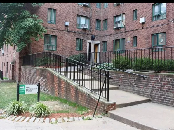 1560 Metropolitan Avenue #1D, Bronx, NY 10462