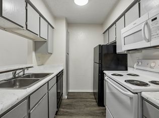 Tealwood Apartment Homes, Dallas, TX 75231
