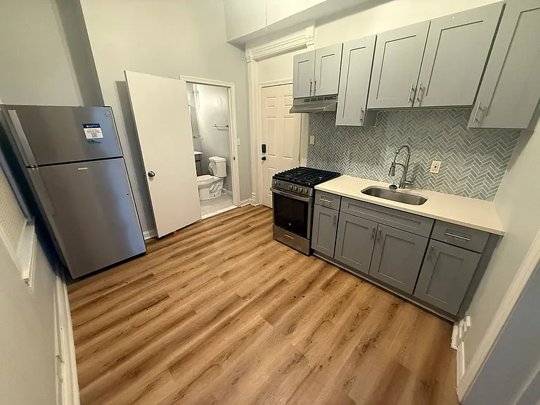 3805 Baring St — Photo 1