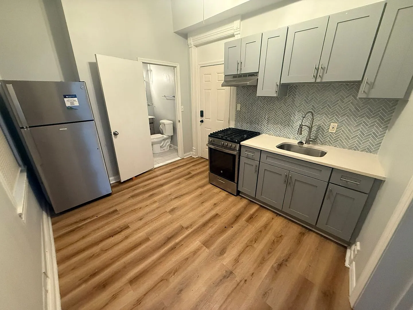 3805 Baring St APT 3 photo 1