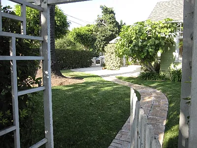 Castillo St