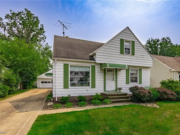 30202 Mildred St, Willowick, OH 44095