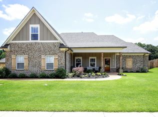 2249 Saint Ives Ln, Hernando, MS 38632