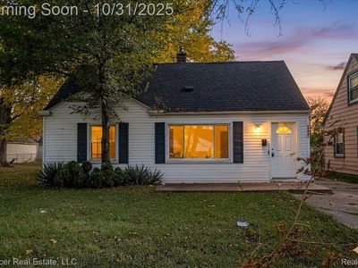 17082 Lincoln Ave, Eastpointe, MI, 48021