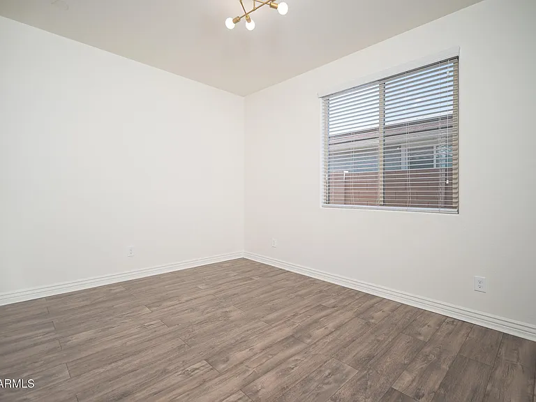 18338 W Getty Dr — Photo 21