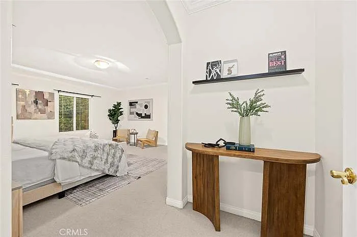 39 Fano St #A — Photo 8