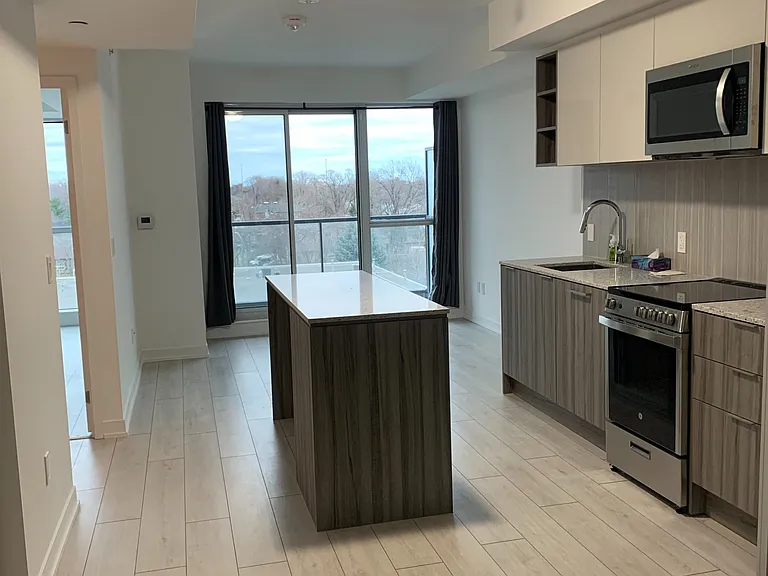 31 Tippett Rd #505 — Photo 4