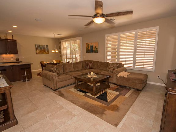 4th image of 922 N Turquoise Vista Dr