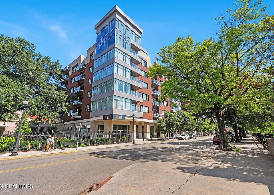 1st image of 333 W Depot Ave #414