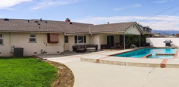 4th image of 304 N Armel Dr