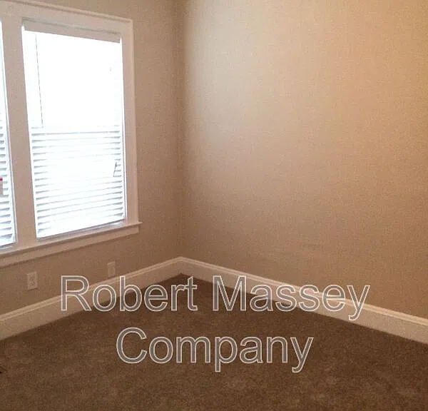 2424 Glenmary Ave #2424GLE-6 — Photo 6