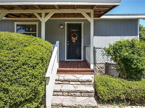 4th image of 4014 Linda Ct