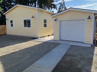 381 S 51st Pl, Springfield, OR 97478