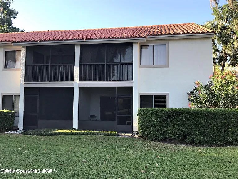 1059 Country Club Dr #611 — Photo 23