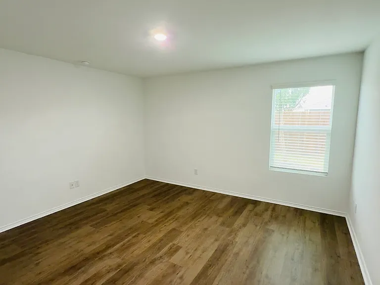 7520 Gray Wolf Ln — Photo 13