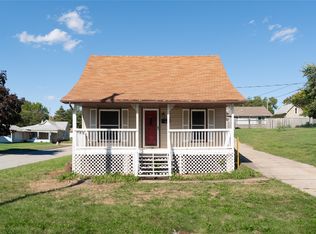 713 W Madison St, Knoxville, IA 50138