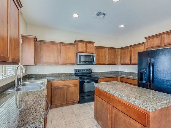 3rd image of 15931 N Cristine Ln