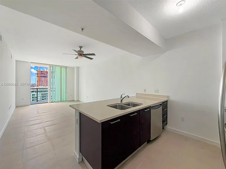 333 NE 24th St #1403 — Photo 7