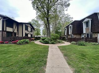 113 Sagamore Hills Dr #113, Pt Jefferson Station, NY 11776