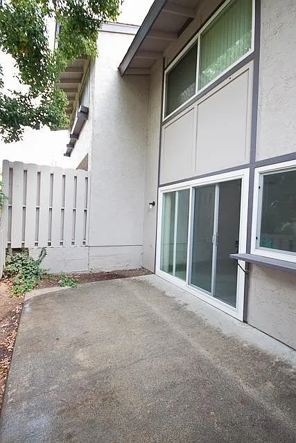 17330 Ruette Abeto — Photo 2