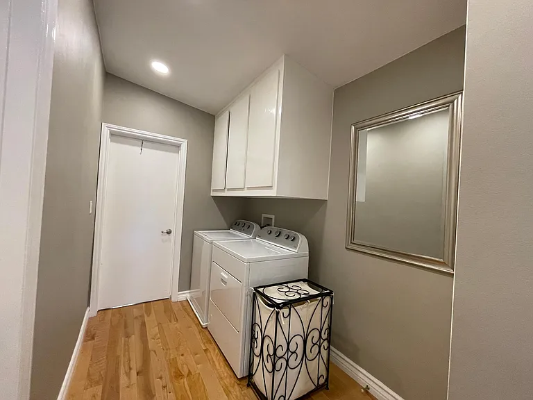 1641 Spreckels Ln — Photo 15