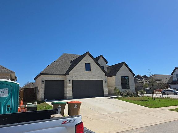 3rd image of 101 Brown Swiss Rdg