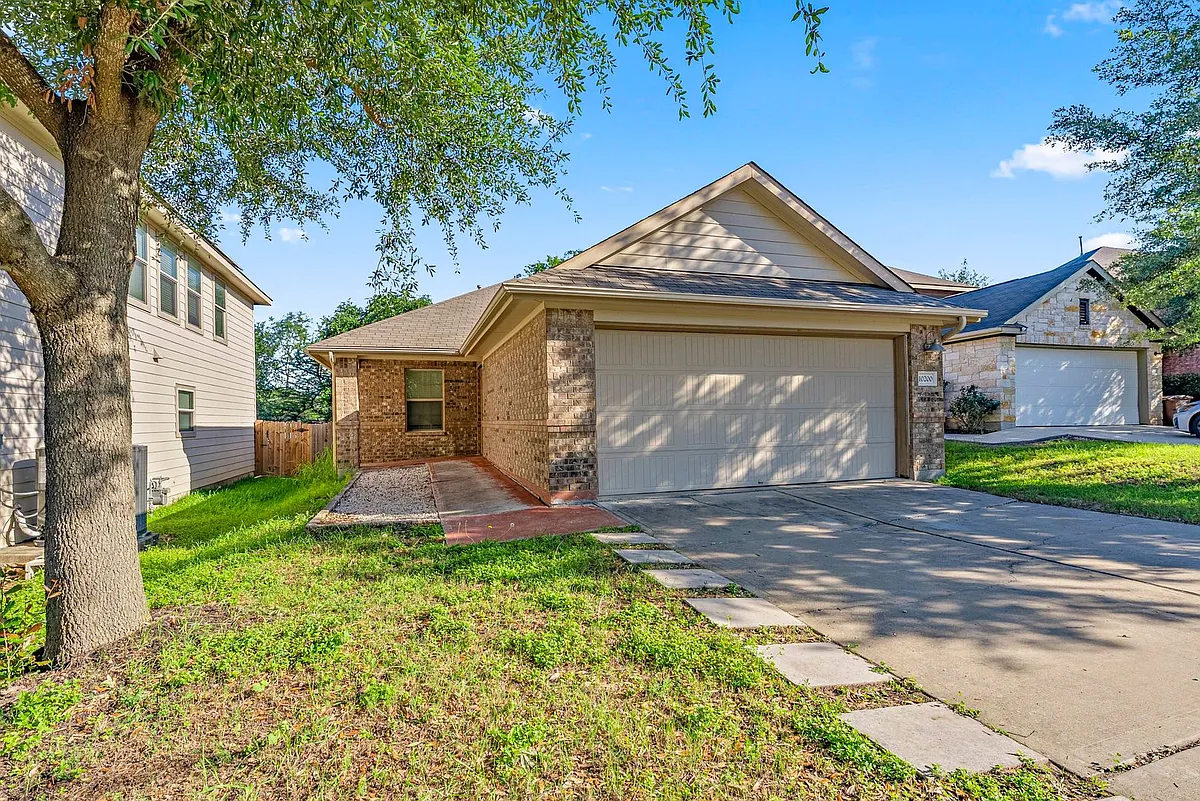 Building Photo - 10200 E Lone Pine Ln