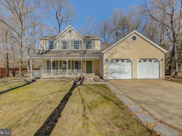 8605 Valley Dr, Waldorf, MD 20603