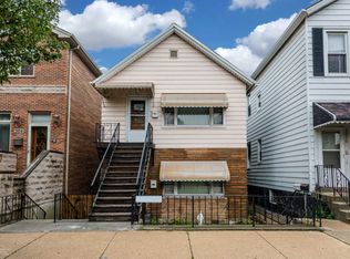 2852 S Lowe Ave, Chicago, IL 60616