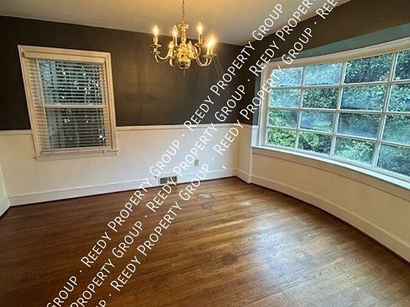 5th image of 925 Brentwood Dr