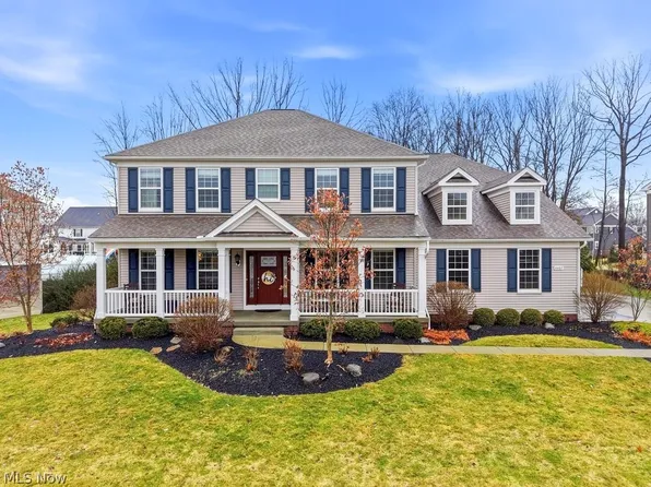 6607 Regal Woods Dr, Hudson, OH 44236