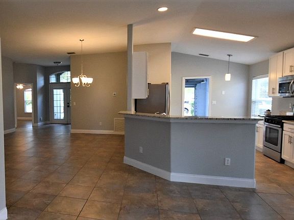 3rd image of 4290 Ventana Blvd