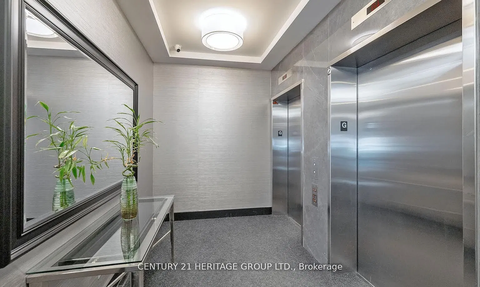 One Avondale Lofts — Photo 3