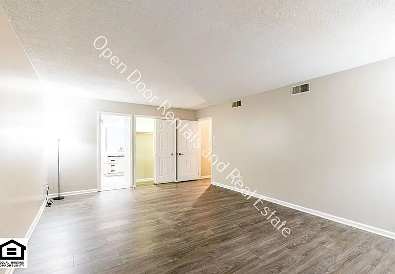 9324 Saratoga Rd — Photo 21