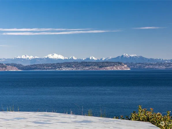 33946 Eglon Road NE, Kingston, WA 98346