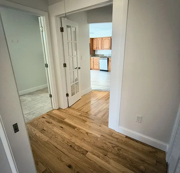 14 York St #2 BR — Photo 17