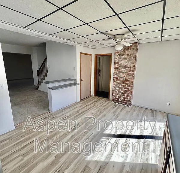 1313 Division St #1315 — Photo 3