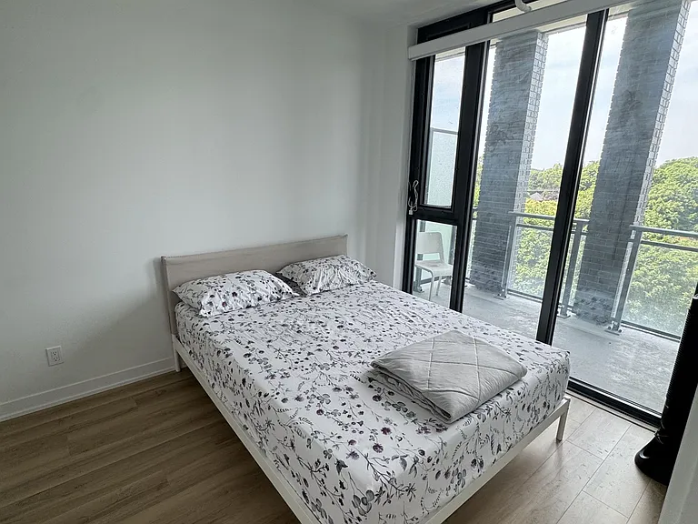 1 Hillsdale Ave E #609 — Photo 21