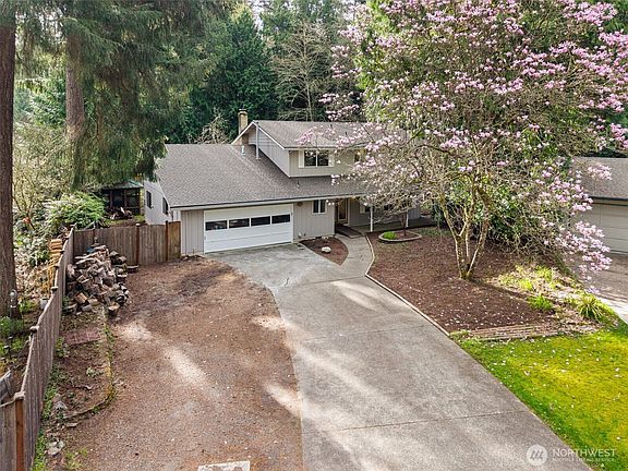 3rd image of 5417 34th Avenue SE