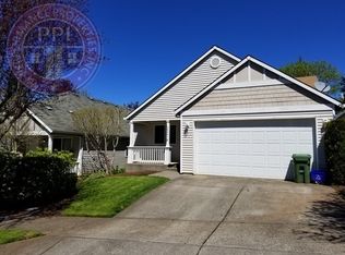 38981 Cascadia Village Dr, Sandy, OR