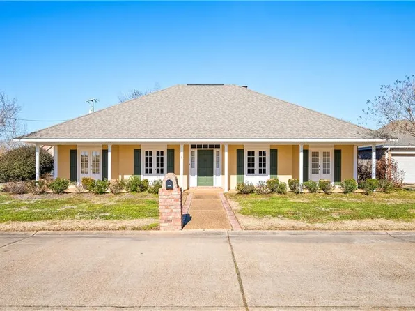 5138 Hunters Grove Ln, Alexandria, LA 71303