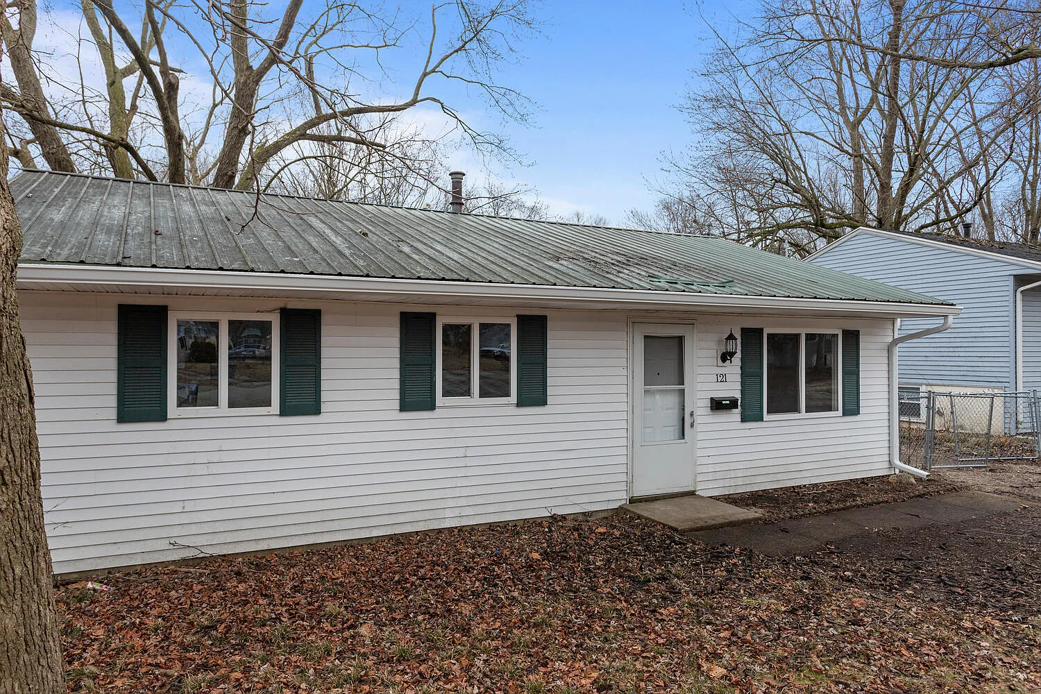 121 S Scottswood Dr photo 1