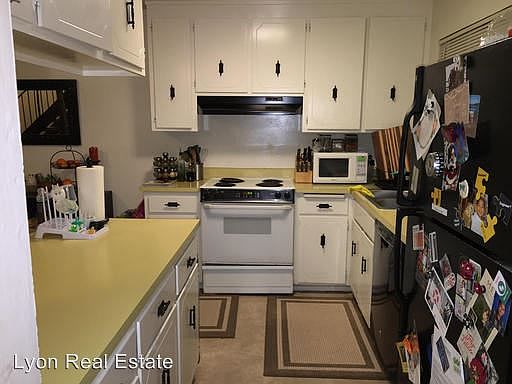 2nd image of 428 Alvarado Ave